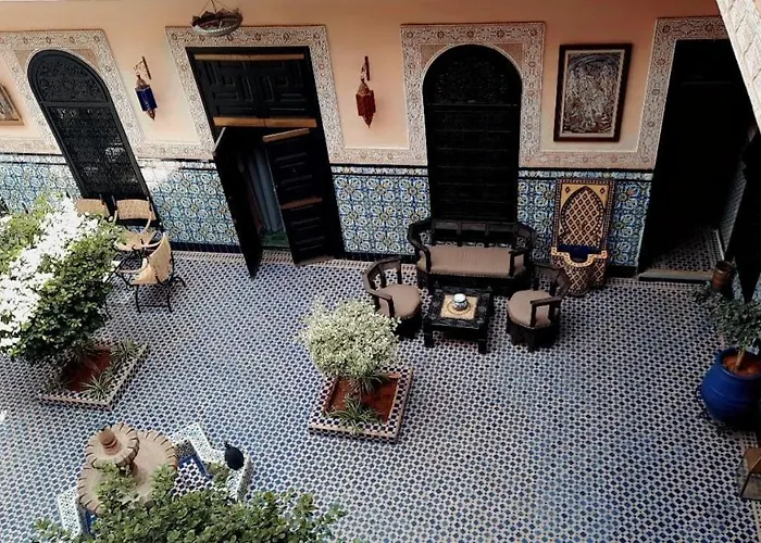 Riad Lalla Khiti