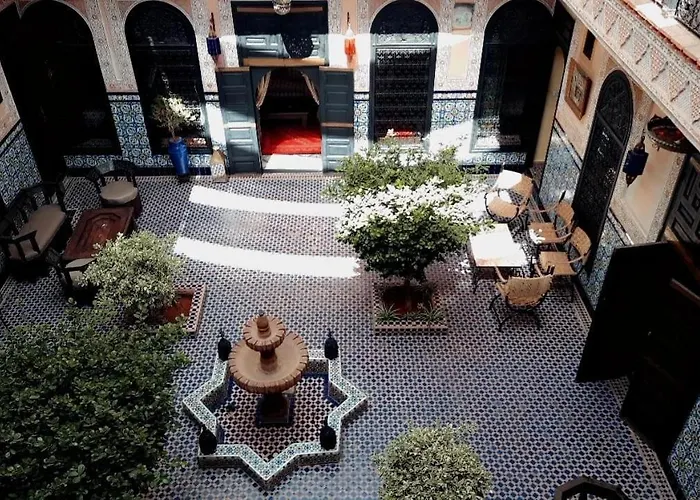 Riad Lalla Khiti